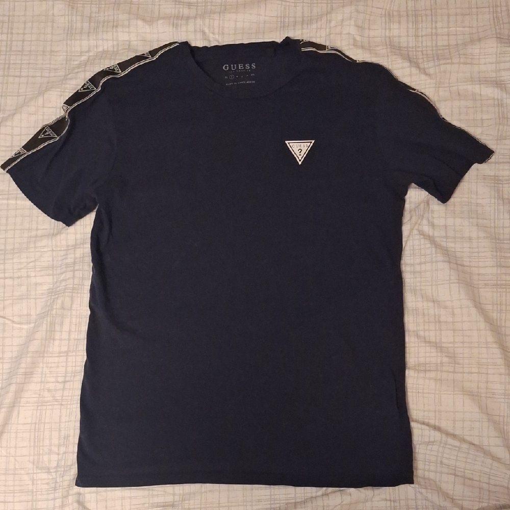 GUESS Men's Dark Blue Tee with Logo Accents